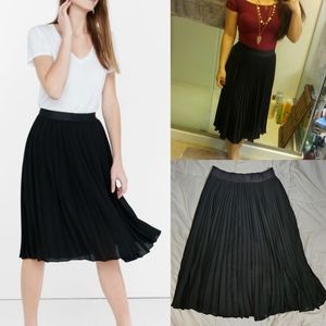 Express High Waisted Black Pleated Midi Skirt